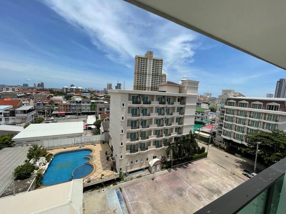 Getaway Studio In City Center Residence パッタヤー エクステリア 写真